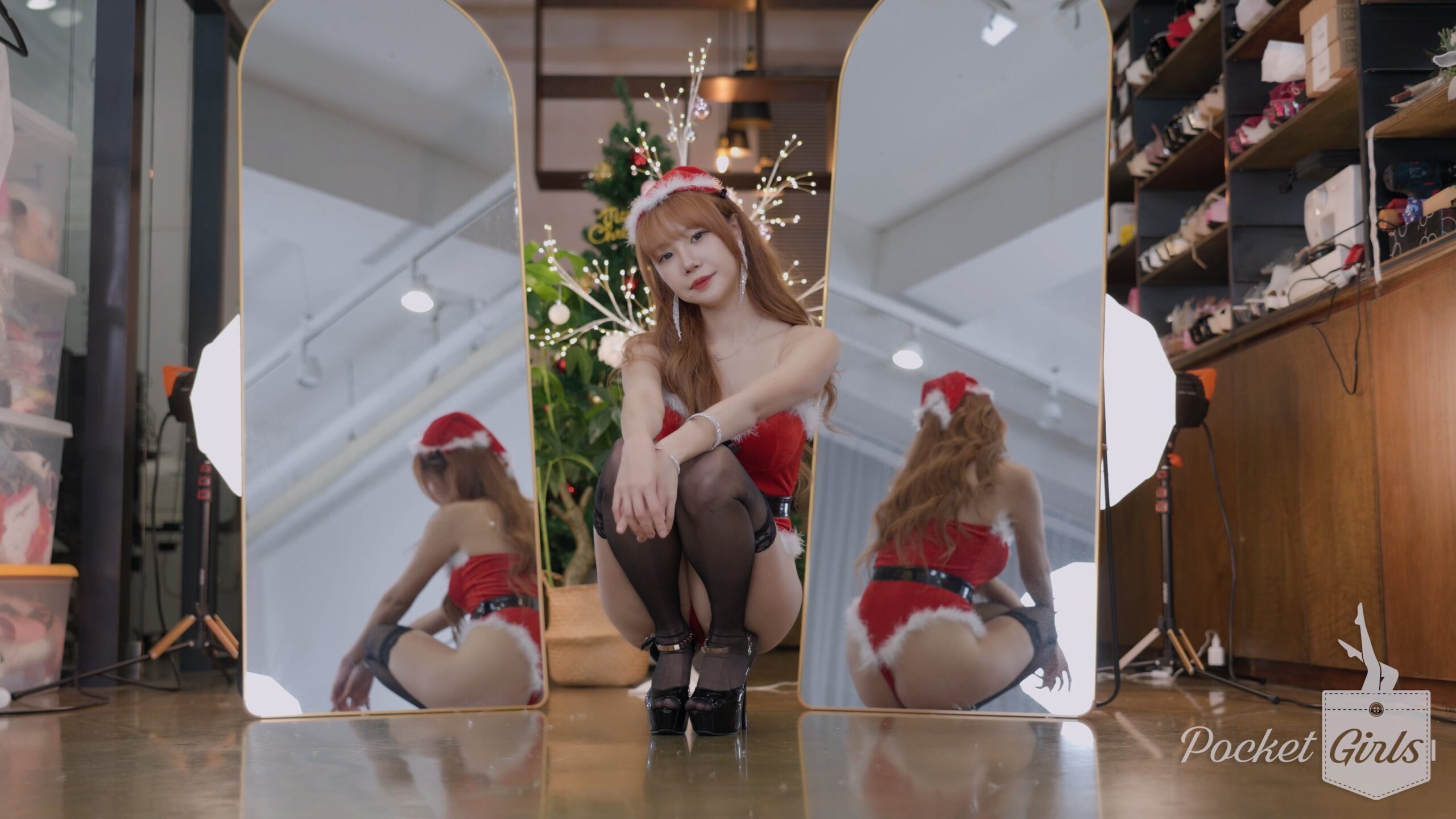 Minchae’s Dazzling Santa Girl Showcase, Part.3 – #1130插图1
